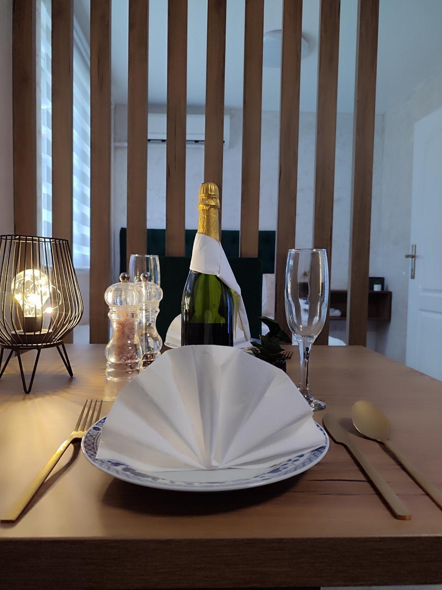Studio Apartman Free Parking Rubikon 베오그라드 외부 사진